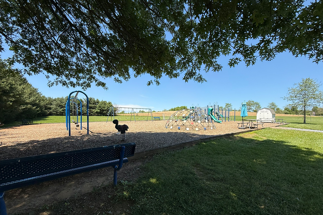 playground-shaded-area